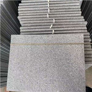 Granit de susan negru China G654